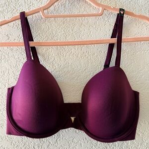 NWOT VICTORIA’S SECRET Lined Demi Burgundy Underwire Women’s Bra Size 32DDD